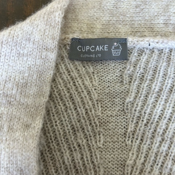 Cupcake beige open front cardigan sweater - Picture 3 of 13